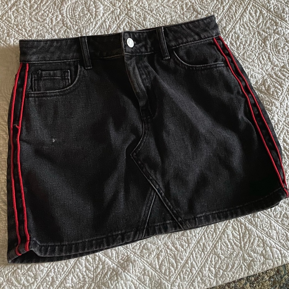 Black jean mini skirt